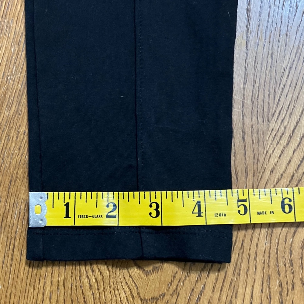 VICINITY BRAND BLACK LEGGINGS 
SIZE MEDIUM - Picture 10 of 10